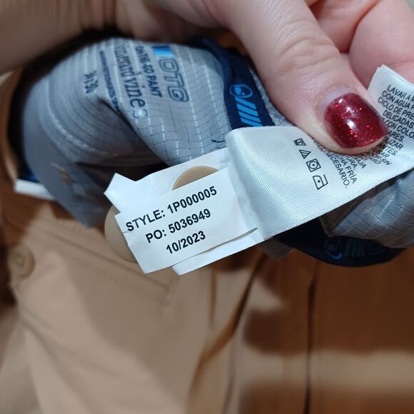 NWT Vineyard Vines On The Go OTG Performance Athletic Golf Pants 34x30" Biege - Picture 9 of 9